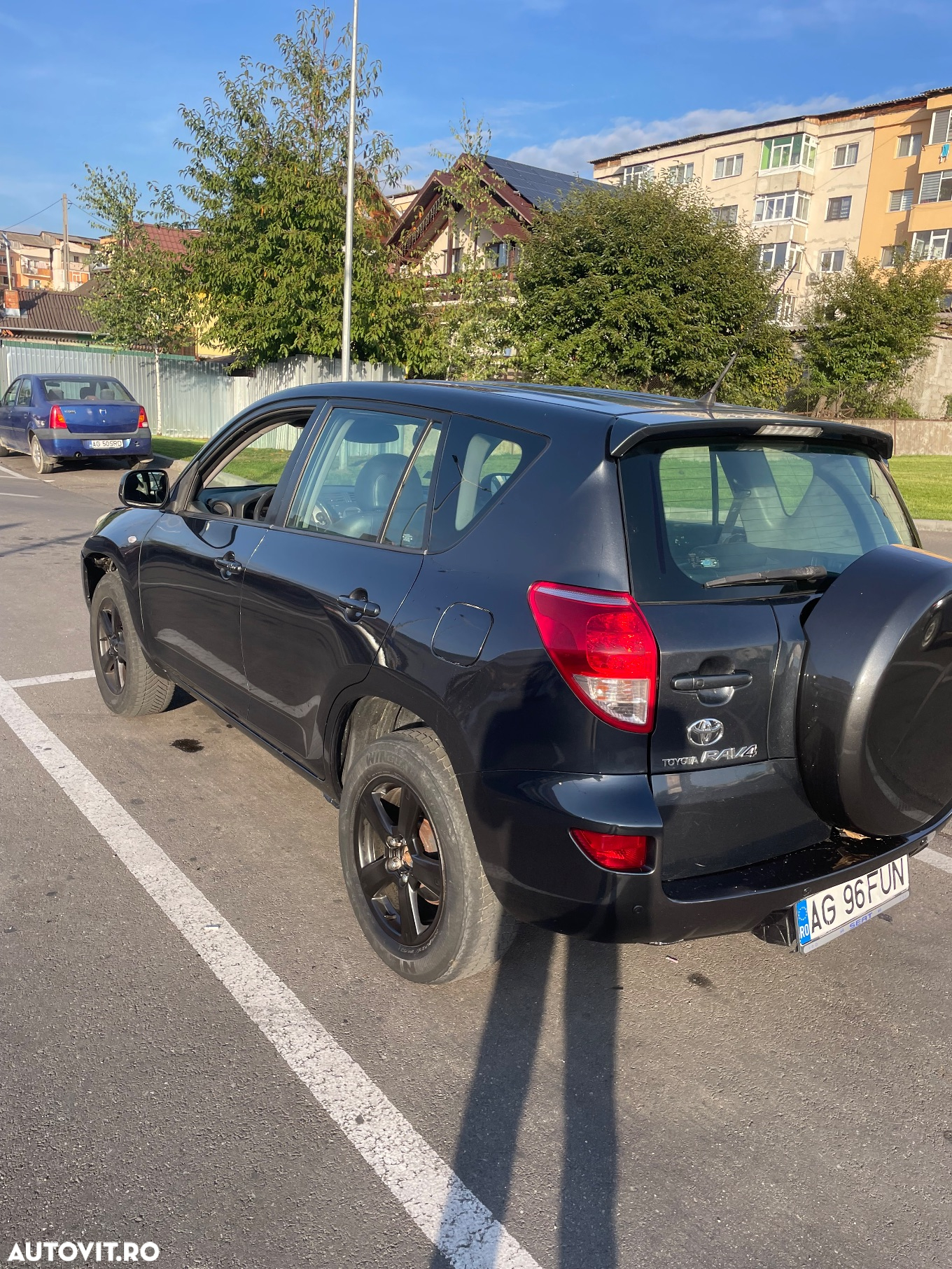 Toyota RAV4 2.0 Aut Luxury City - 4