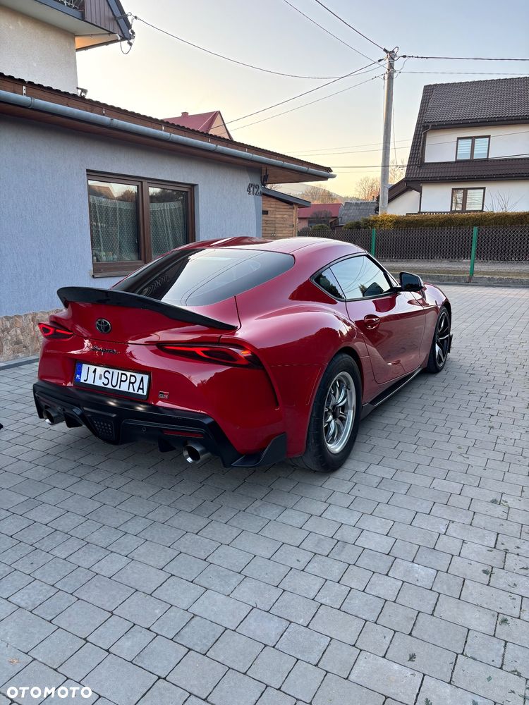 Toyota Supra - 4