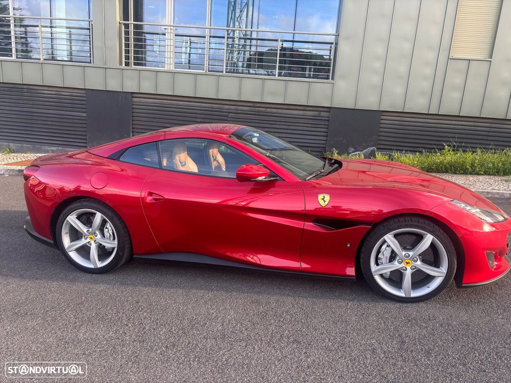 Ferrari Portofino 3.9 Twin-Turbo V8 - 2