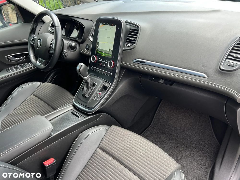 Renault Scenic ver-1-3-tce-fap-intens - 22