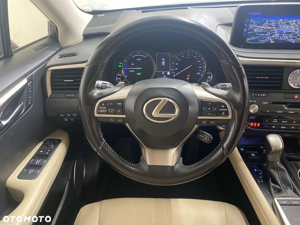 Lexus RX 450h Omotenashi - 13