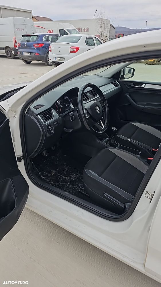 Skoda RAPID 1.0 TSI Ambition - 7