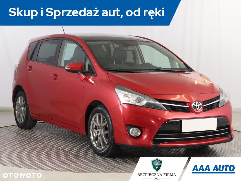 Toyota Verso - 2