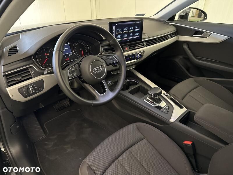 Audi A4 Limousine 35 TFSI mHEV S tronic - 11