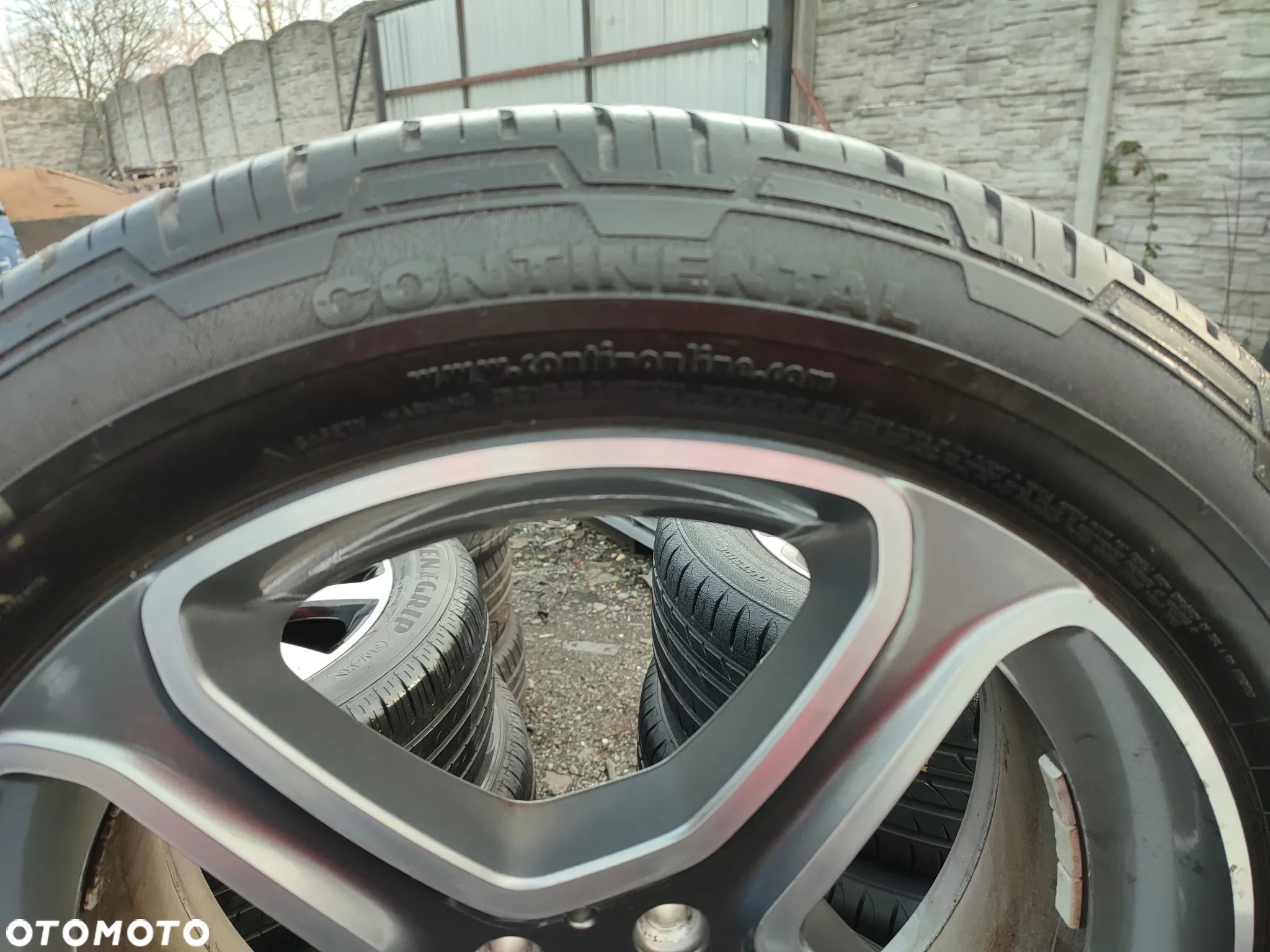 Koła kompletne lato letnie Mercedes 7.5Jx19 ET47 19 cali 235/50 R19 - 2