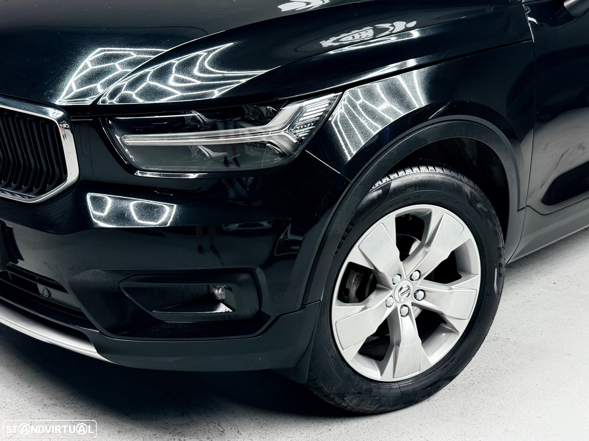 Volvo XC 40 2.0 D3 Inscription AWD Geartronic - 15