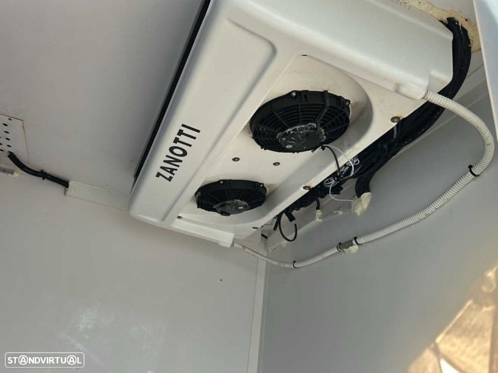 Citroën Jumper 2.0 BlueHDi 35 L4 CD - 14