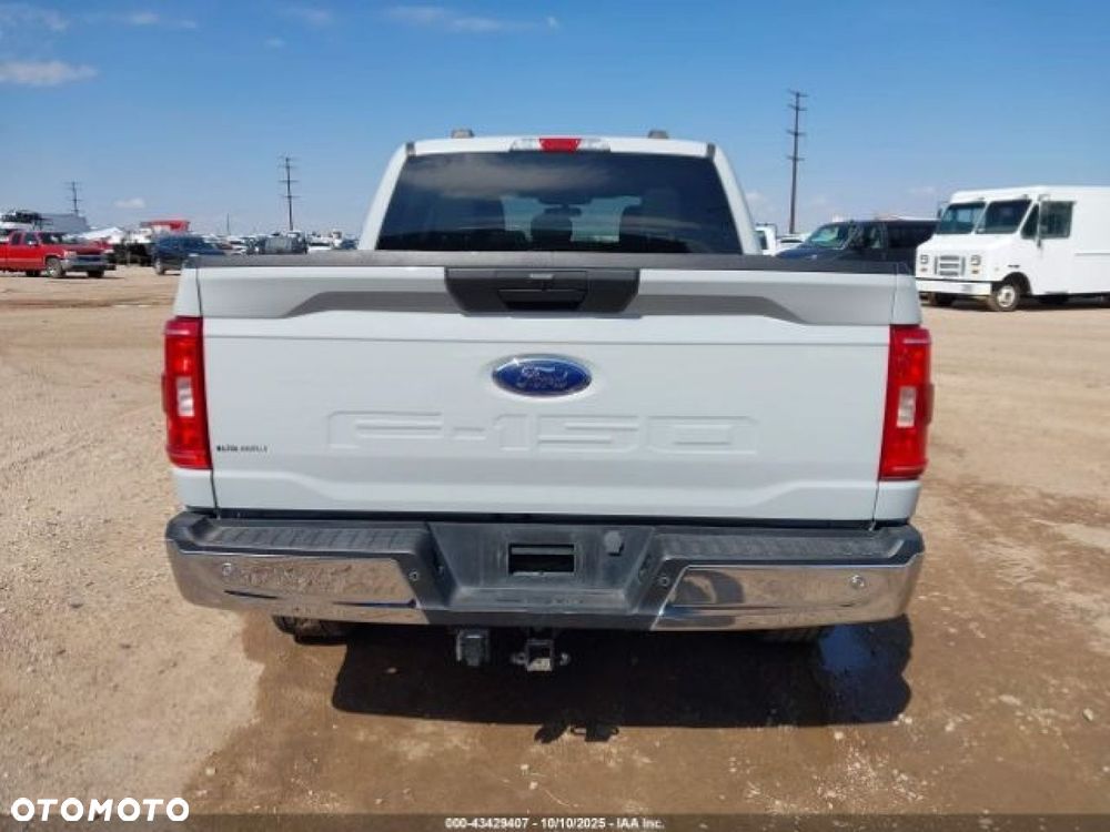 Ford F150 - 8