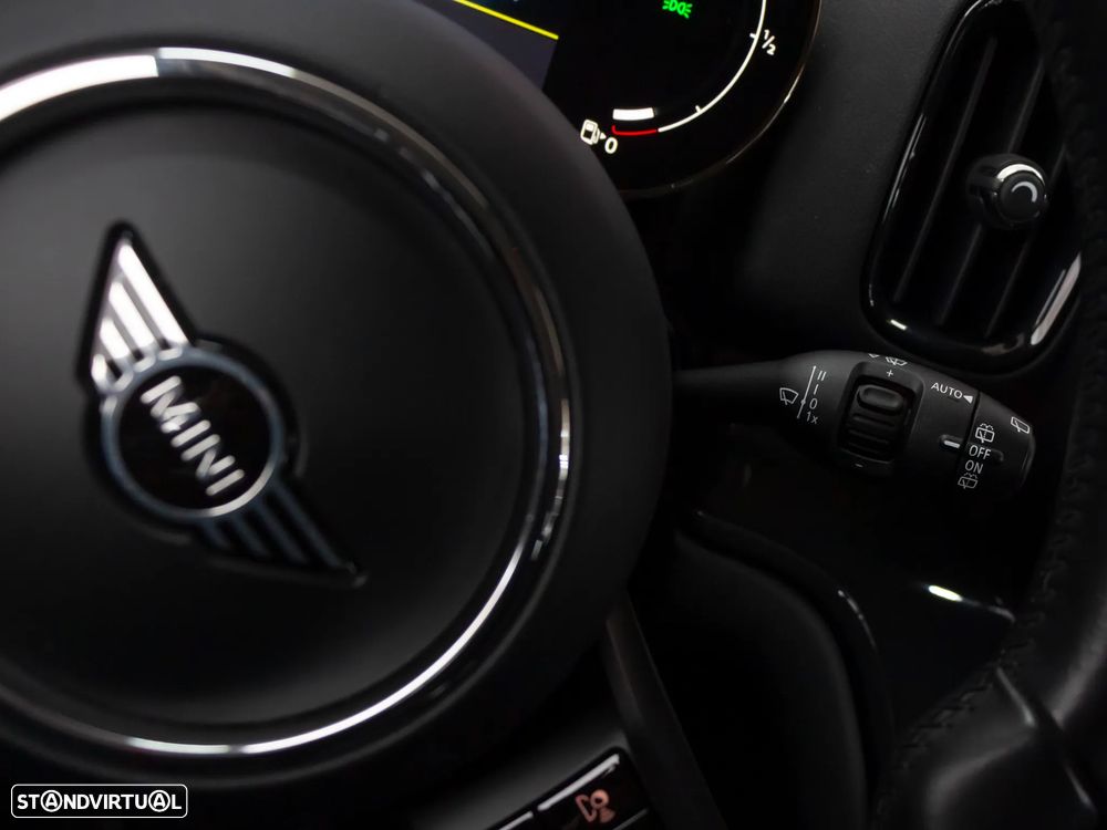 MINI Countryman One D - 24