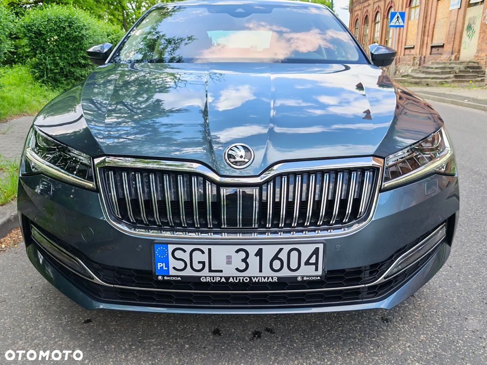 Skoda Superb 2.0 TSI 4x4 L&K DSG - 18