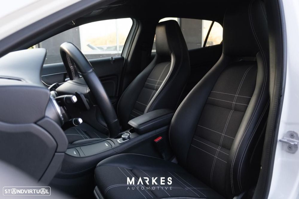 Mercedes-Benz GLA 220 d 7G-DCT Urban - 29