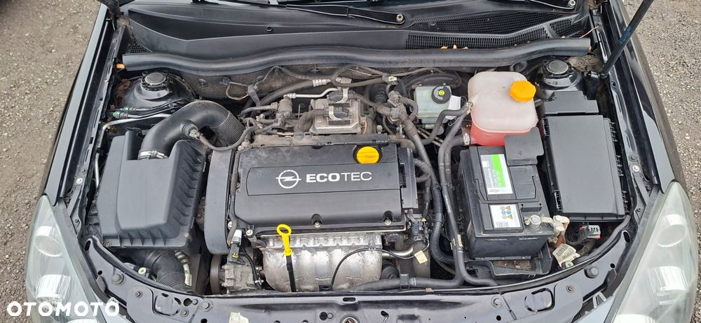 Opel Astra 1.6 Cosmo - 38