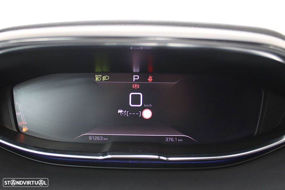Peugeot 3008 1.5 BlueHDi GT EAT8 - 17