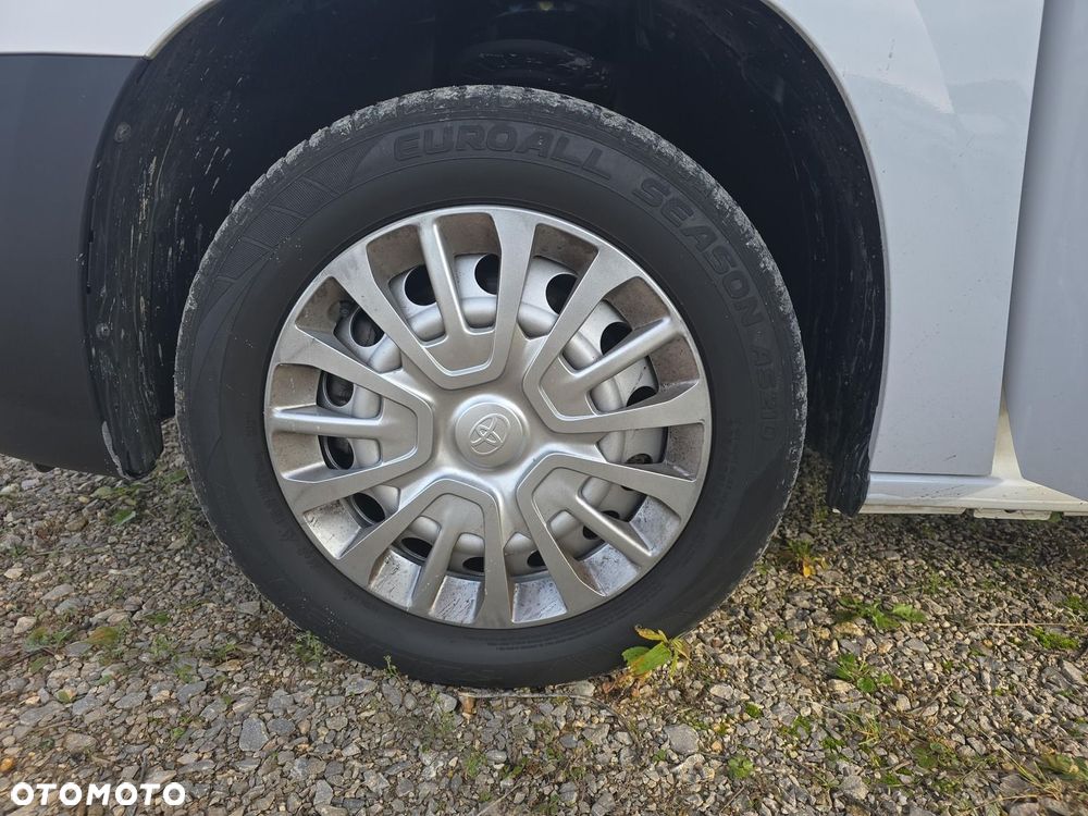 Toyota PROACE CITY - 23
