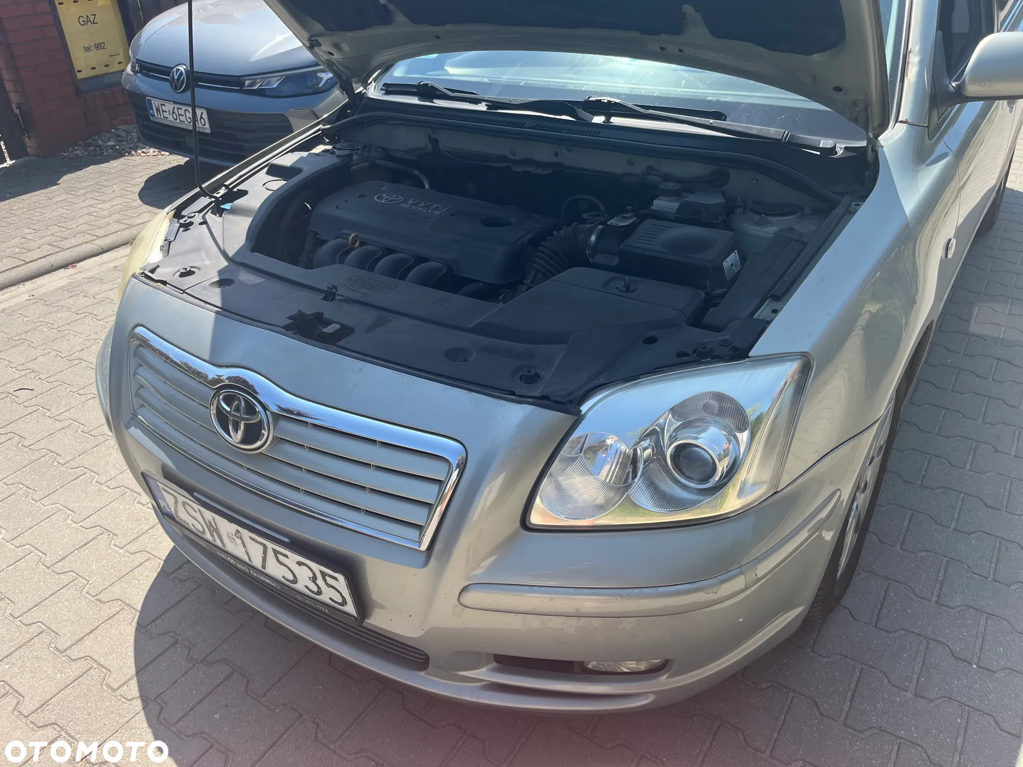 Toyota Avensis 1.8 VVT-i Sol - 14