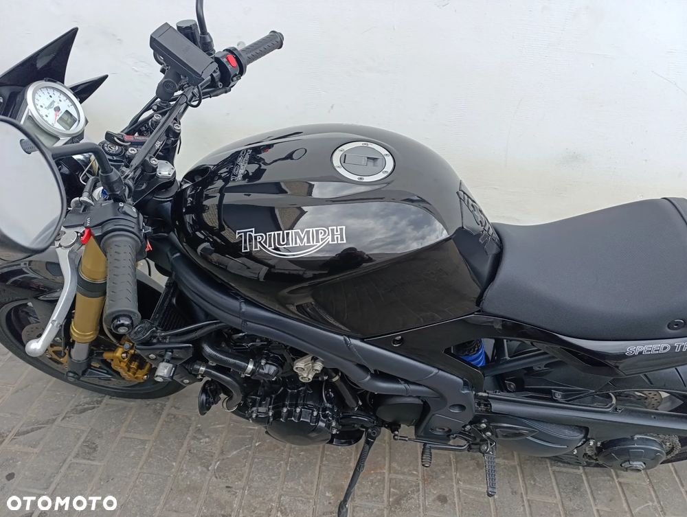 Triumph Speed Triple - 12