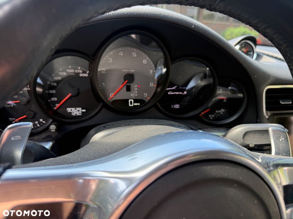 Porsche 911 Carrera S PDK - 17