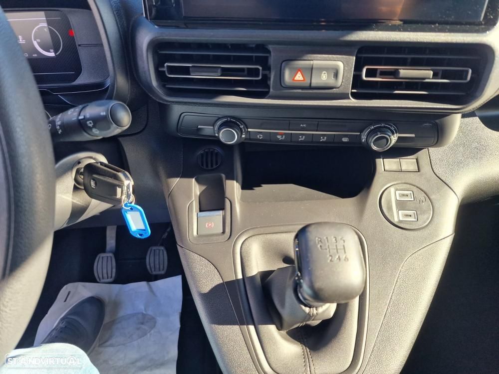 Fiat Doblo DOBLO SERIE3 L1 1.5 BLUEHD - 17