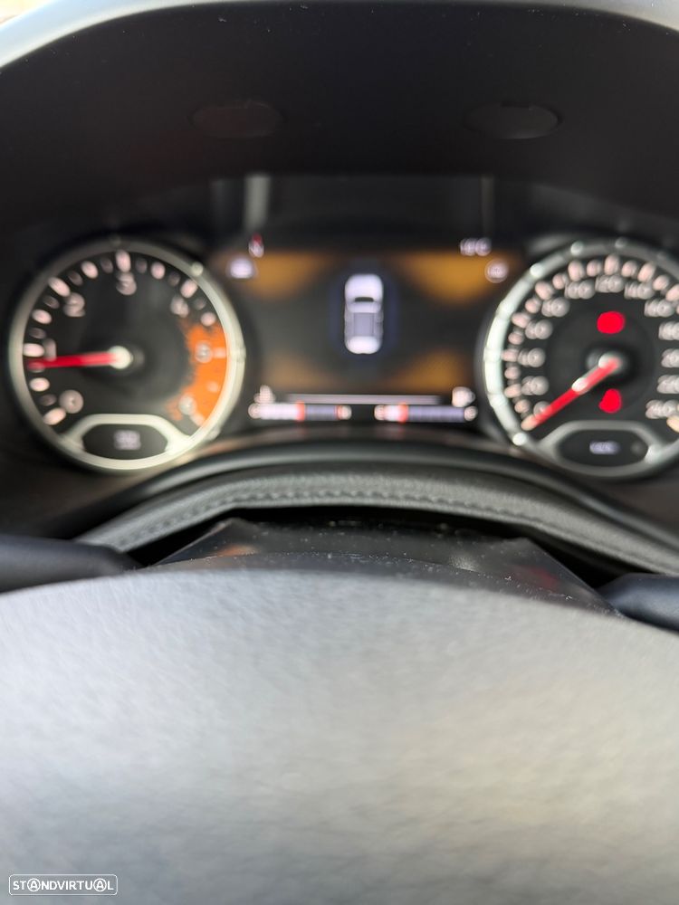 Jeep Renegade 1.6 MJD Limited - 22