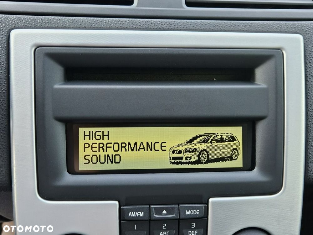 Volvo V50 DPF D3 Momentum - 21