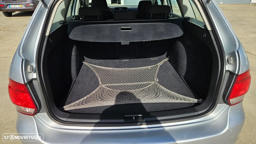 VW Golf Variant 1.6 TDi Highline - 31