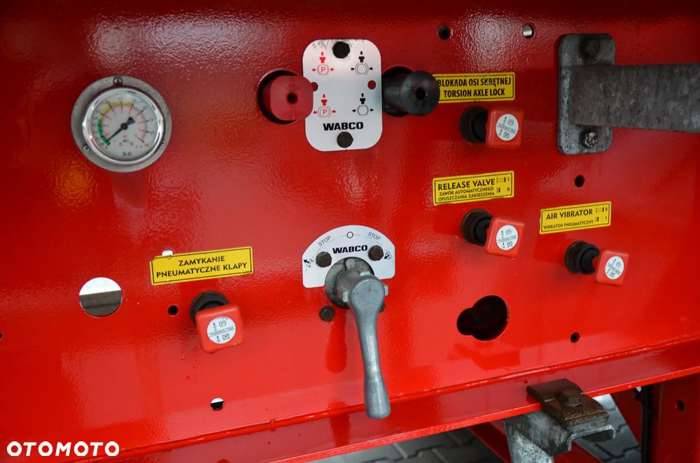 Bodex KIS / WYWROTKA ALU 49 m3 / 10.2023r / KLAPO DRZWI / SAF / OŚ SKRĘTNA / OŚ POD. / 1197 - 11