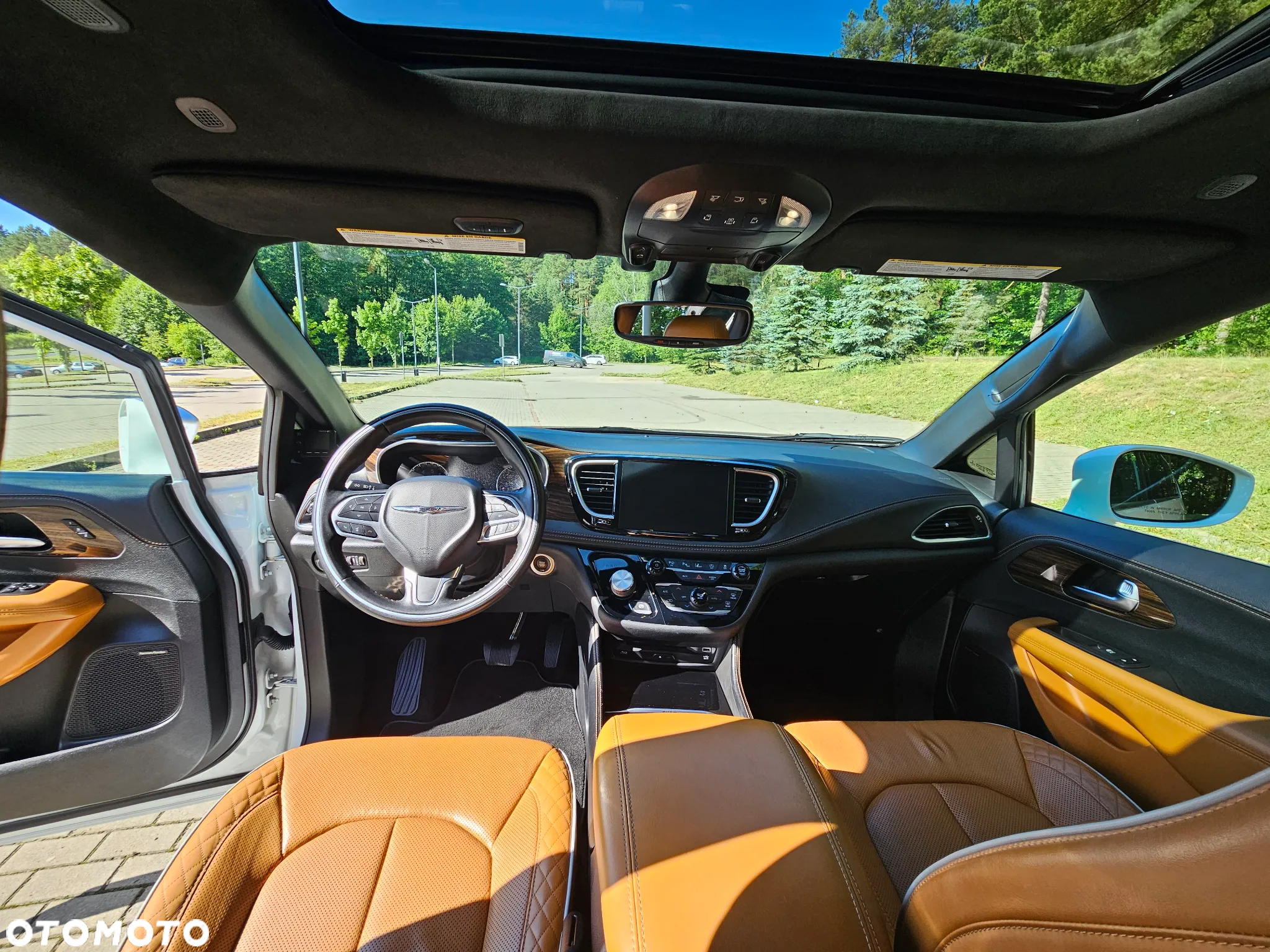 Chrysler Pacifica - 18