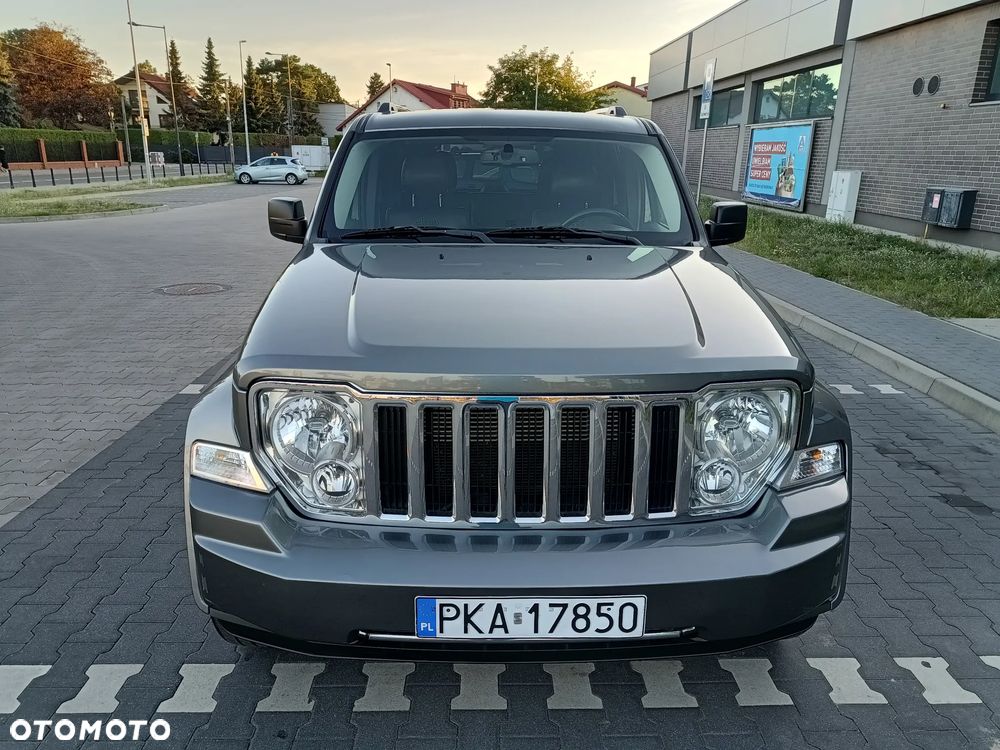 Jeep Liberty - 4