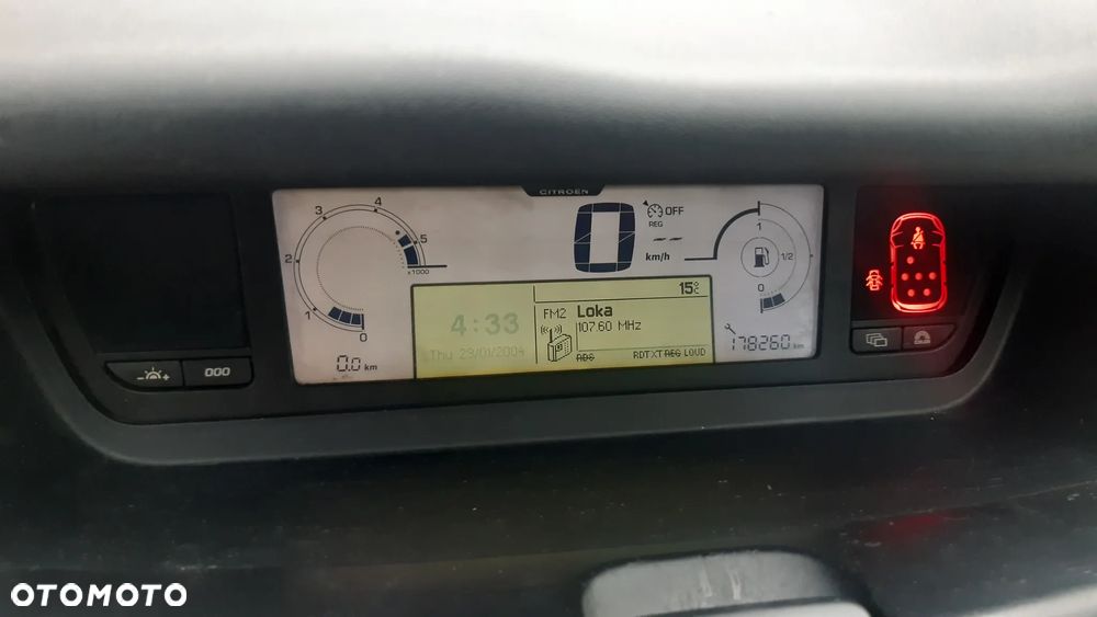 Citroën C4 Grand Picasso - 13