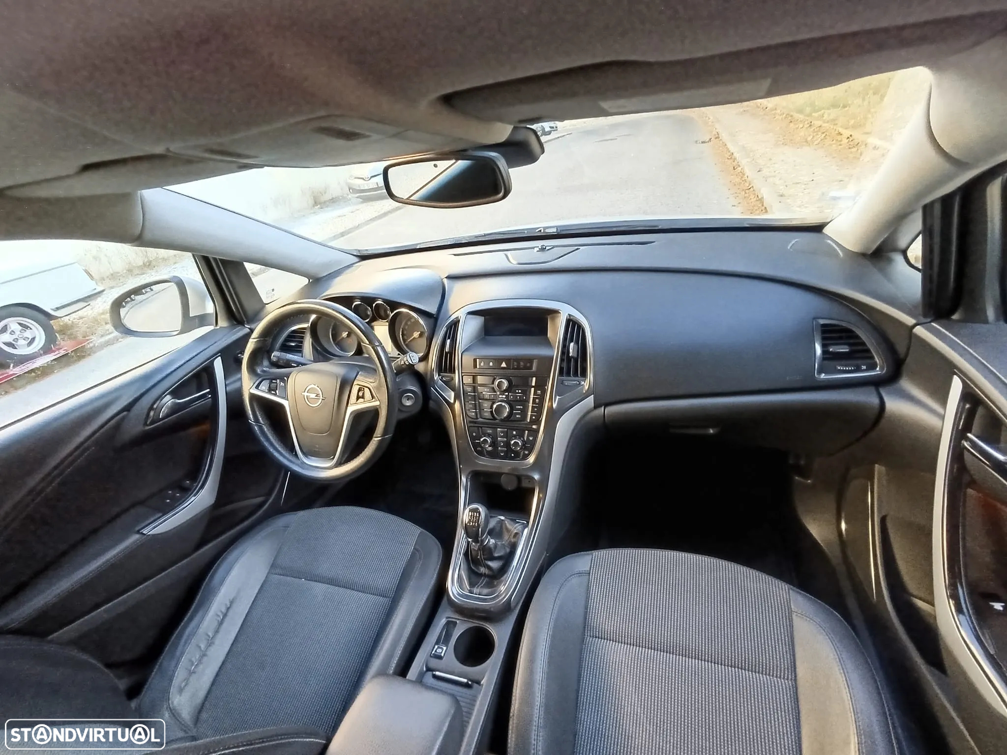 Opel Astra Sports Tourer 1.7 CDTi Enjoy - 20