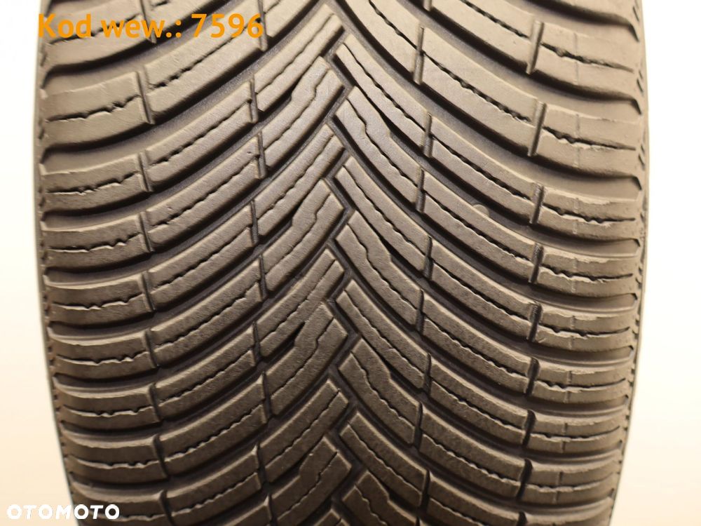 Pirelli AllSeason Cinturato SF3 - 235/40 R19 - 2