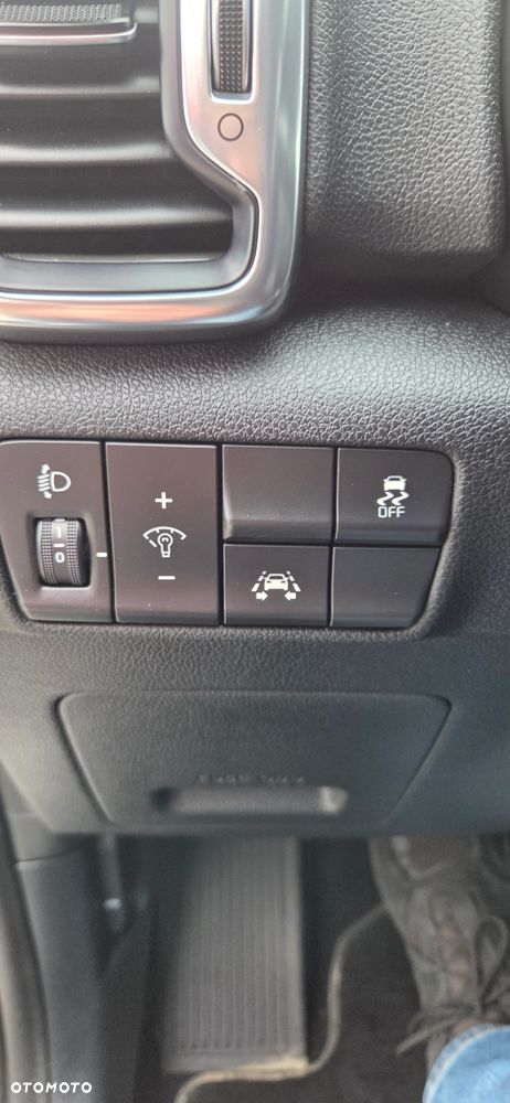 Kia Sportage 1.6 T-GDI AWD VISION - 30