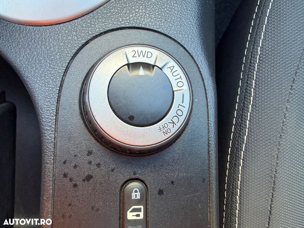 Nissan Qashqai 2.0 DCI 4 x 4 DPF Aut I-Way - 15