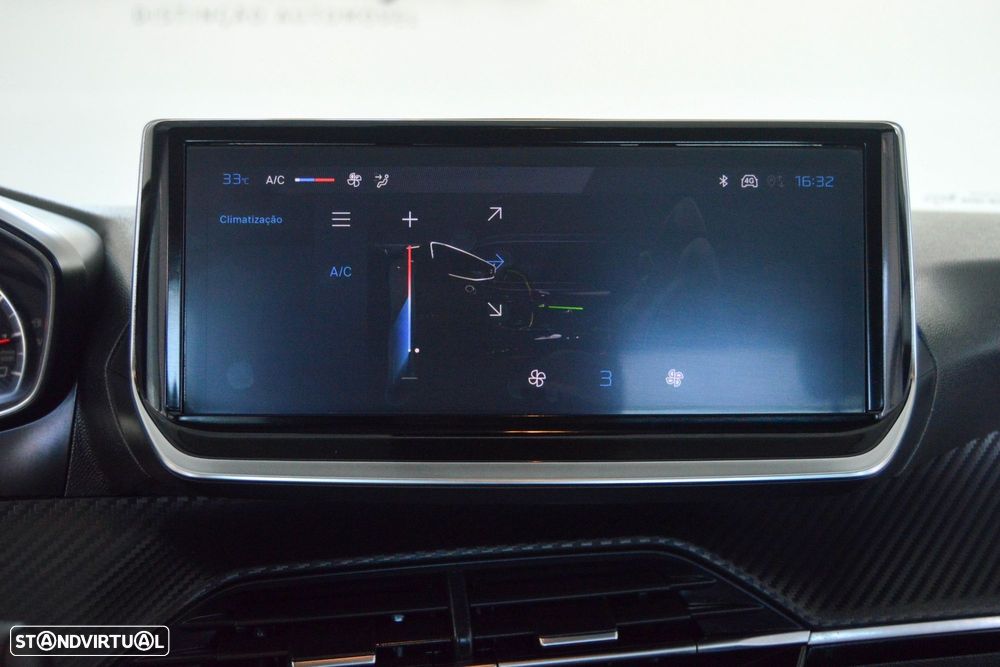 Peugeot 208 1.2 PureTech Active Pack - 37