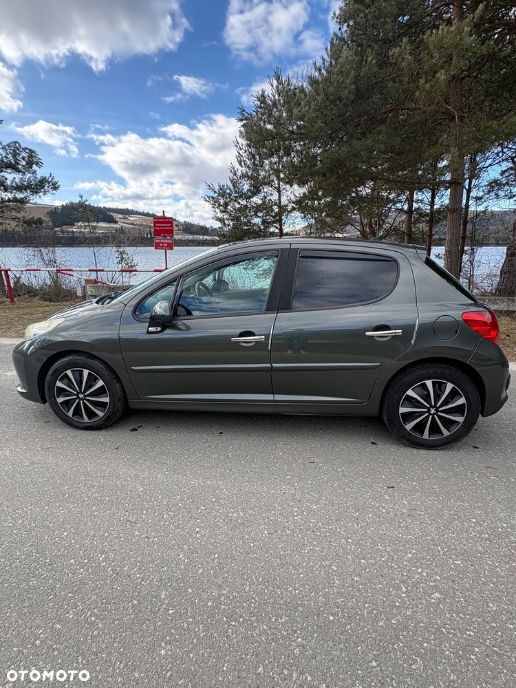 Peugeot 207 1.6 HDi - 10