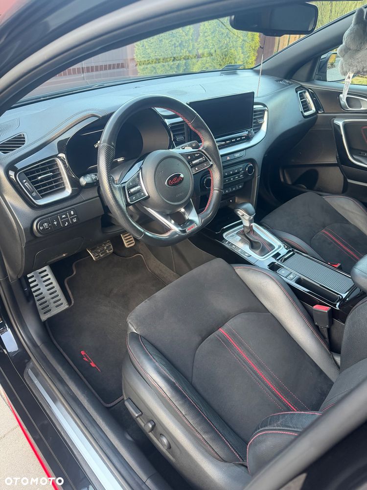 Kia ProCeed 1.6 T-GDI GT DCT - 10