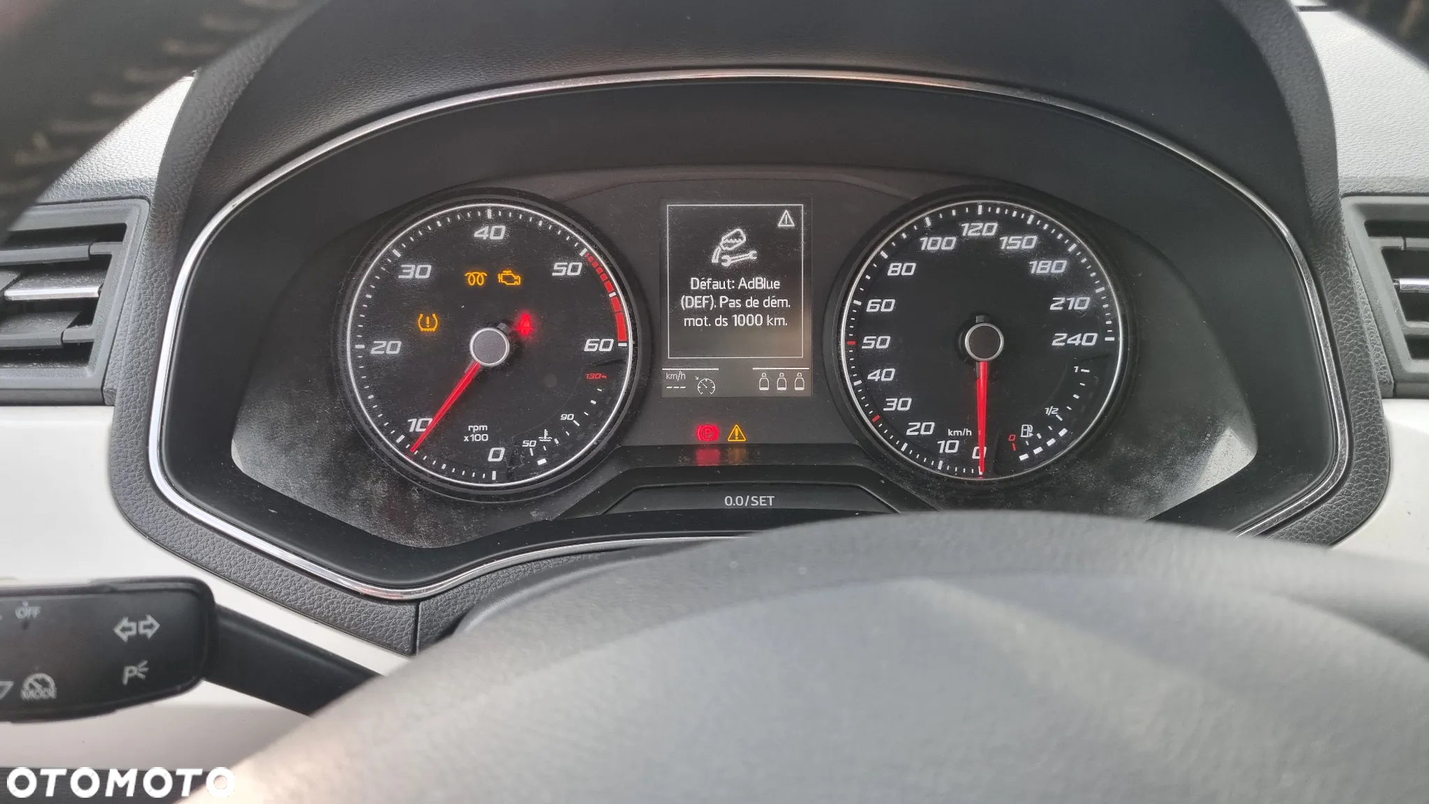 Seat Arona 1.6 TDI XCELLENCE - 33