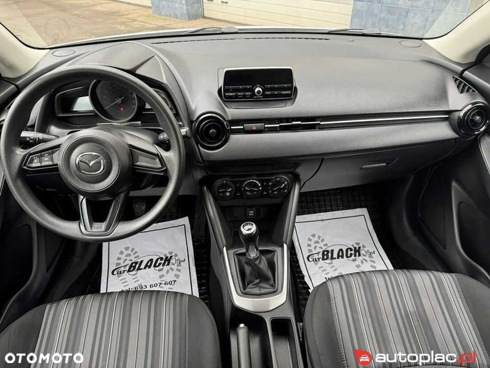 Mazda 2 - 9