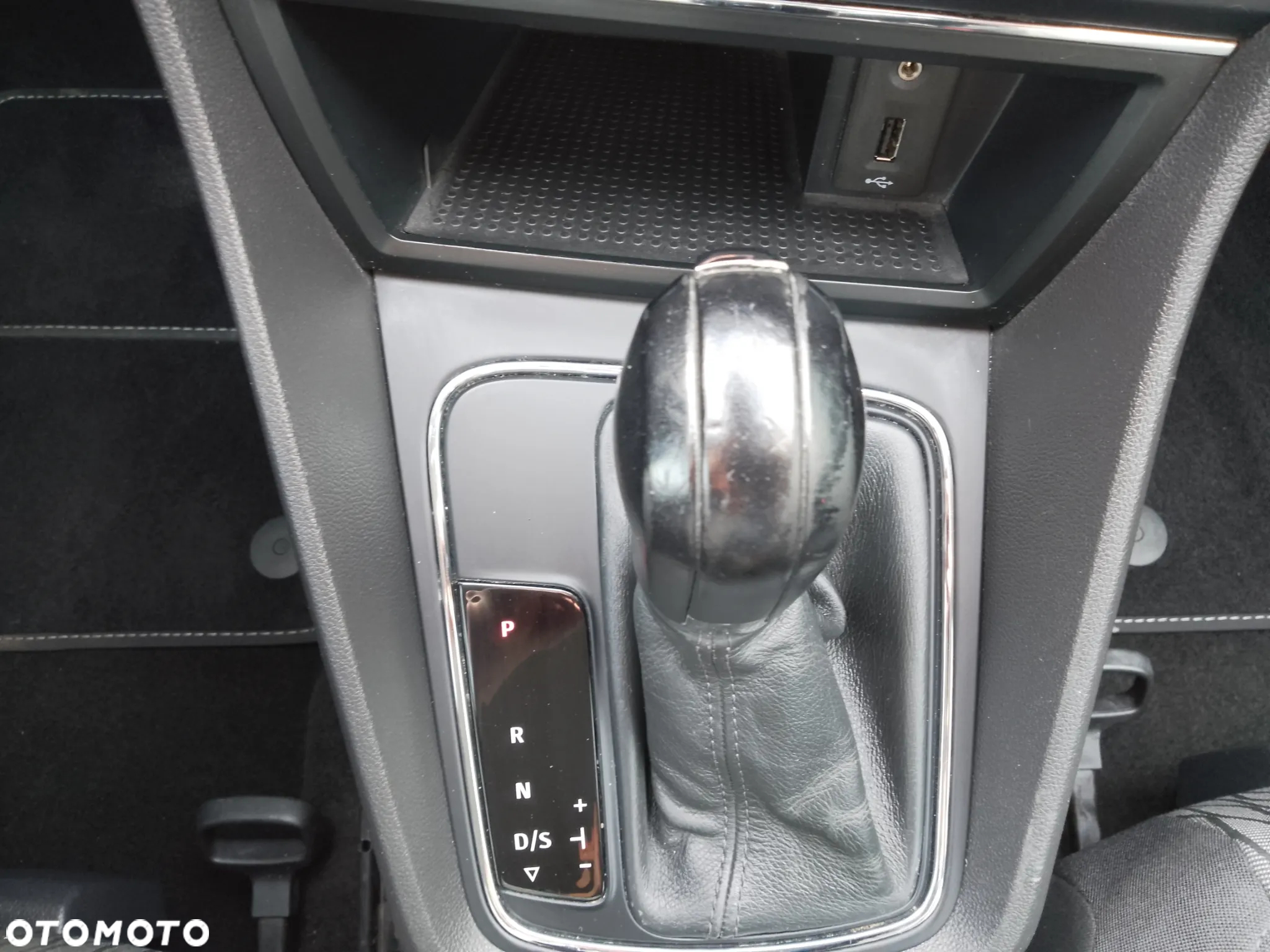 Seat Leon 1.6 TDI Style S&S DSG - 23