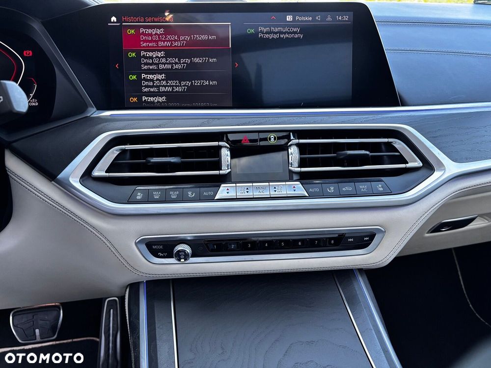 BMW X7 M50d sport - 30