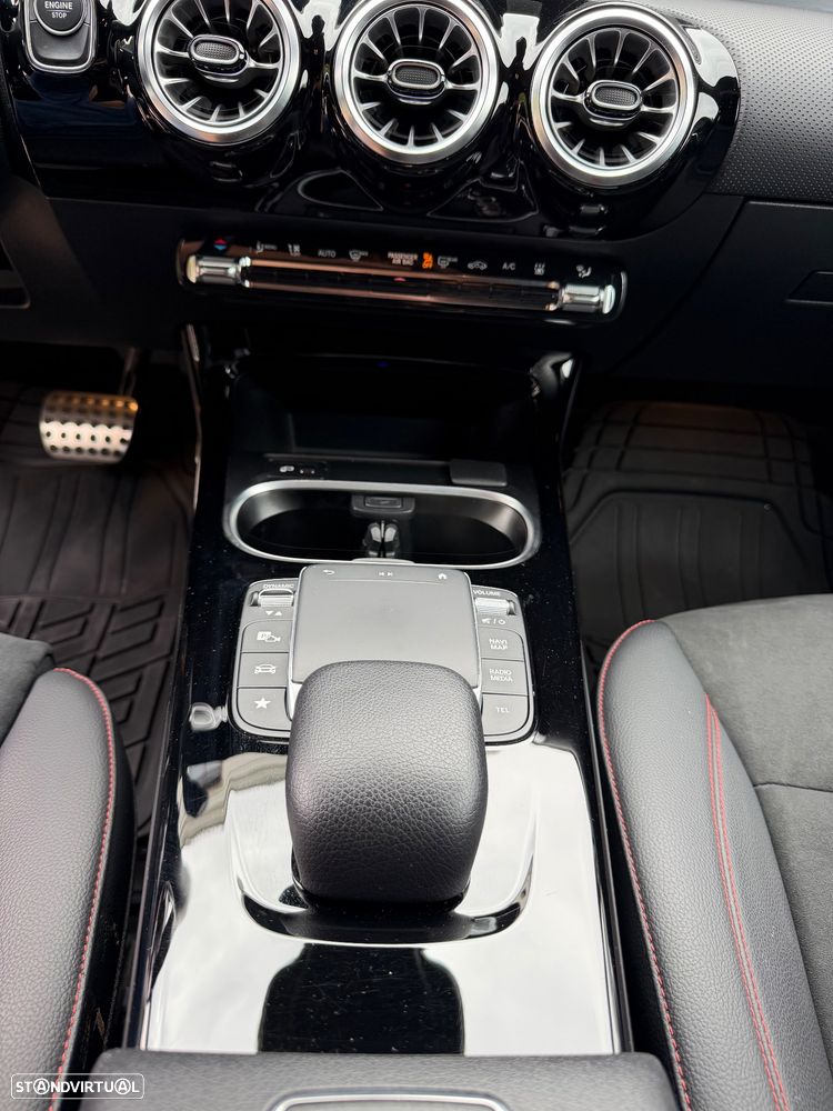 Mercedes-Benz CLA 250 e 8G-DCT AMG Line — fotografia 13