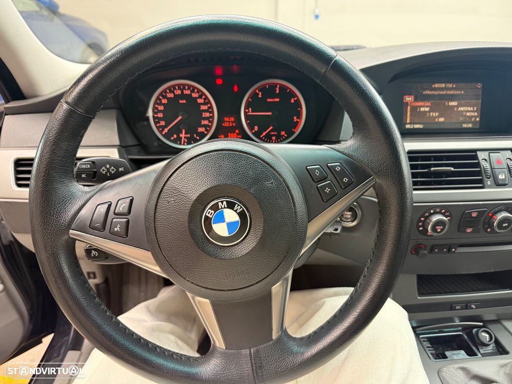 BMW 520 d - 16