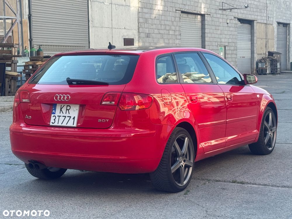 Audi A3 Sportback 2.0T FSI Attraction - 4