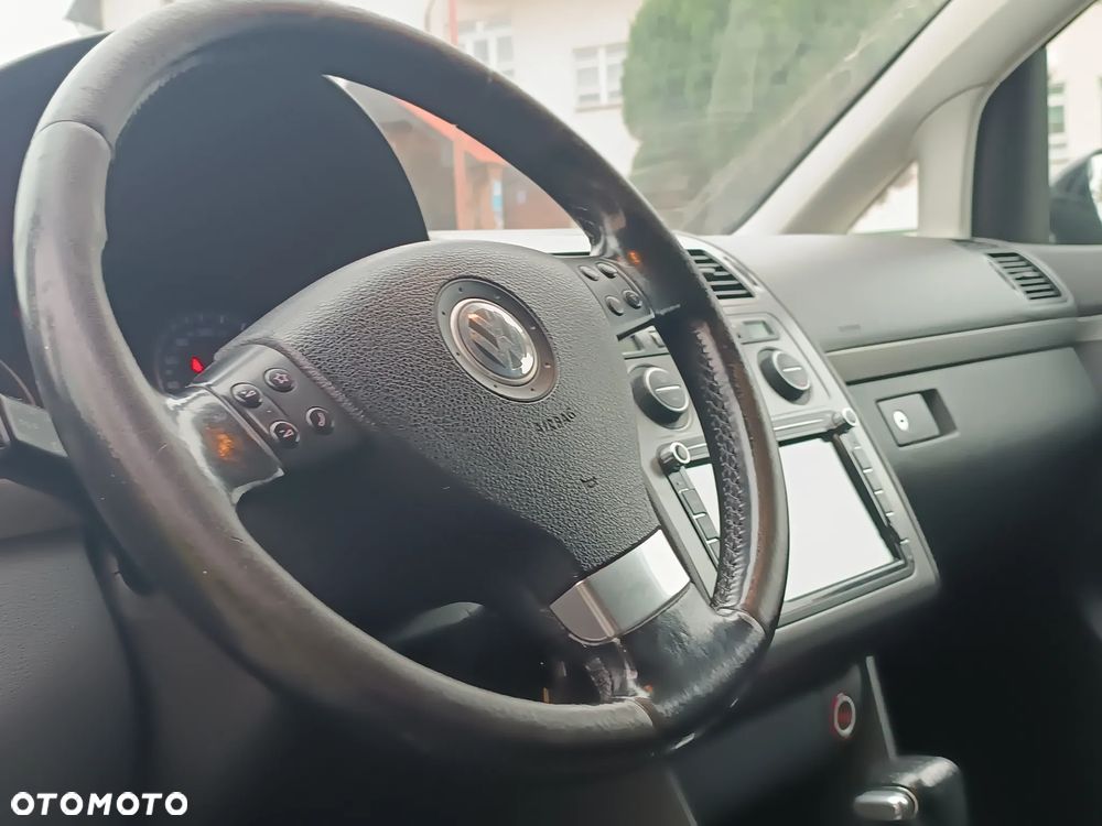 Volkswagen Touran 2.0 TDI DPF DSG Goal - 9