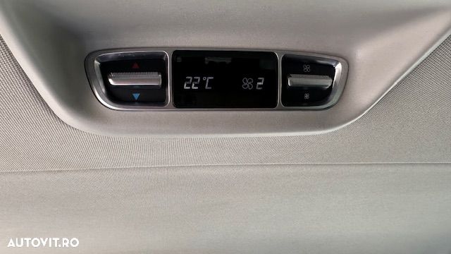 Mercedes-Benz V 220 d Extralang 9G-TRONIC Avantgarde Edition Edition 19 - 22