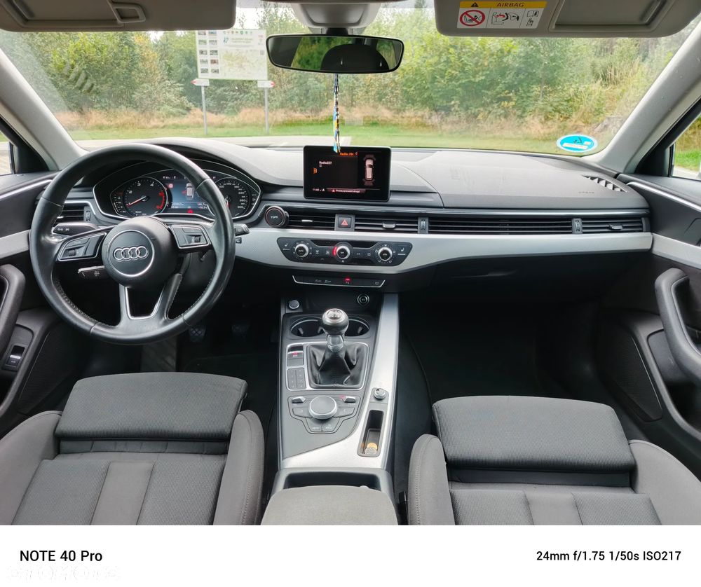 Audi A4 Avant 2.0 TDI ultra sport - 22