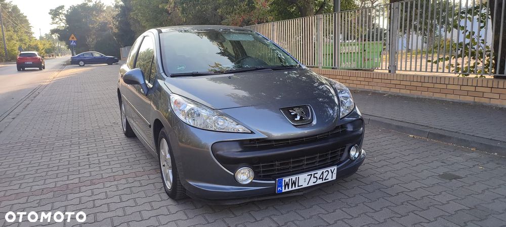 Peugeot 207 1.4 16V Trendy - 7