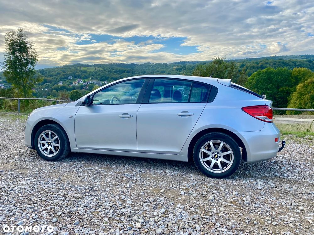Chevrolet Cruze 1.8 LT - 2