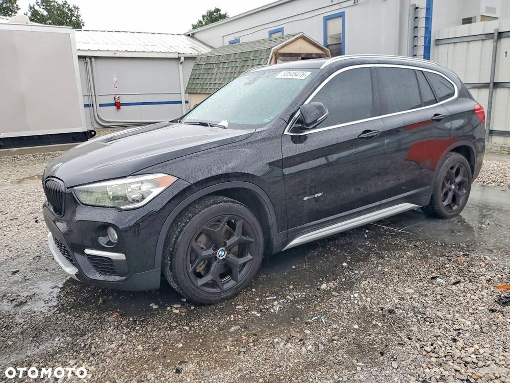 BMW X1 - 1
