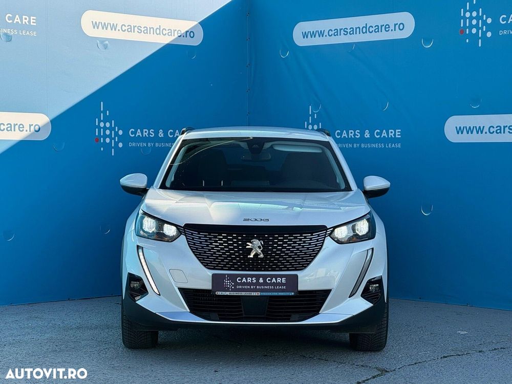 Peugeot 2008 - 9